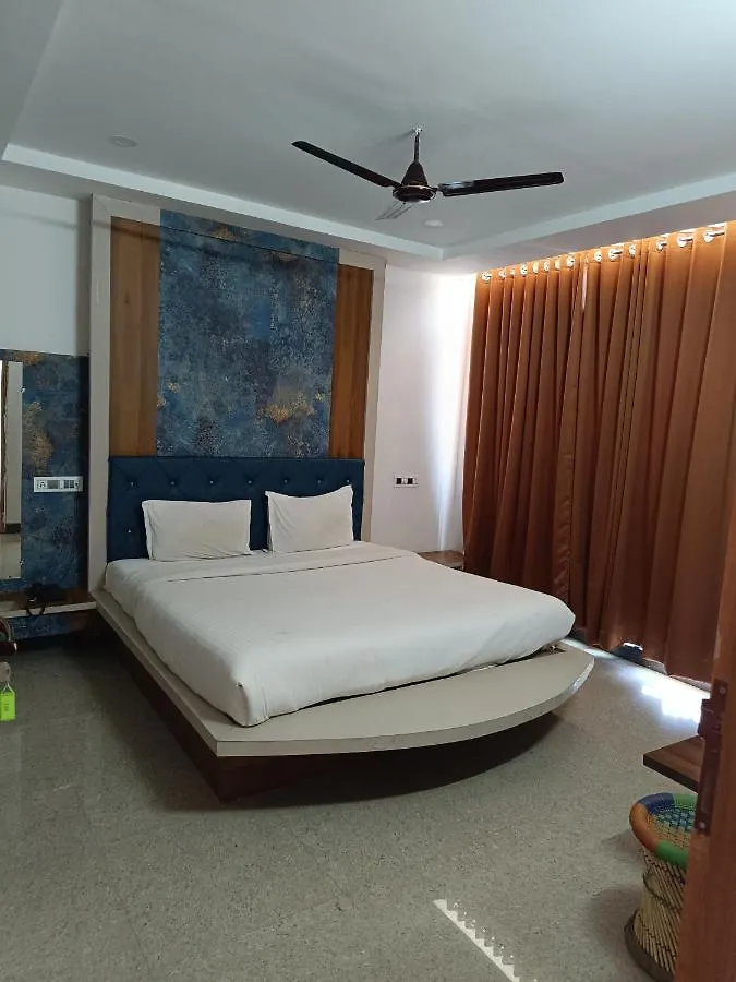 Hotel Laakhan By Ghumo Udajpur
