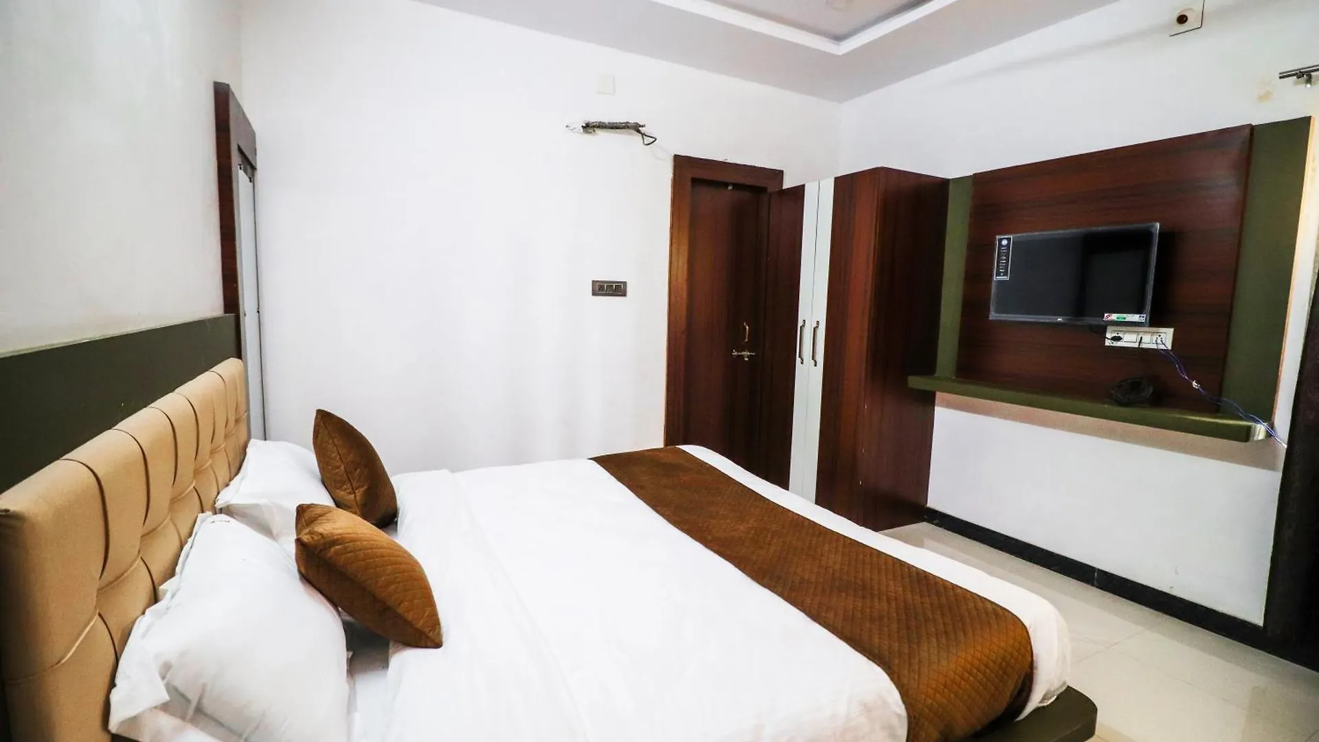Hotel Laakhan By Ghumo Udajpur