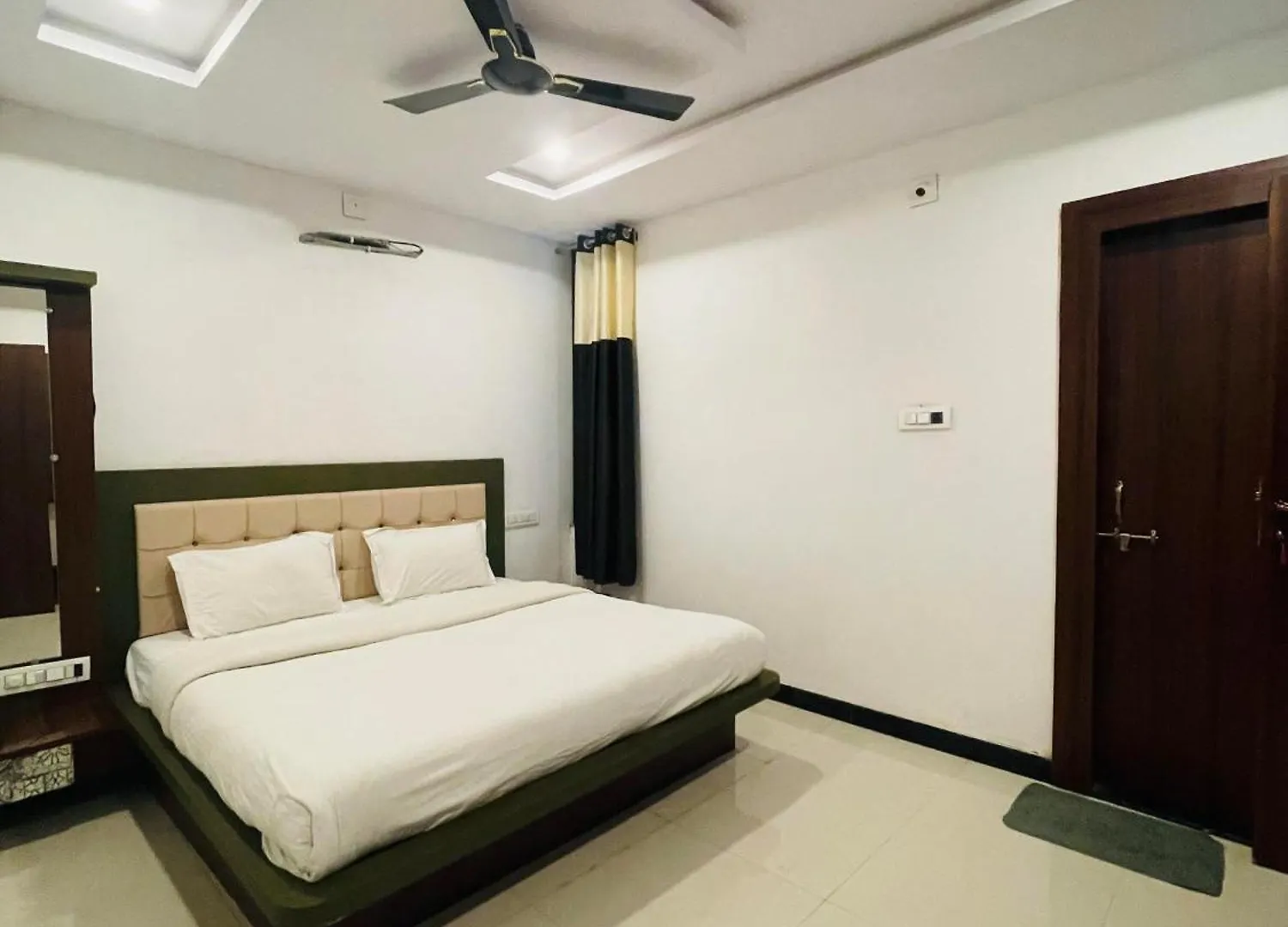 Hotel Laakhan By Ghumo Udajpur
